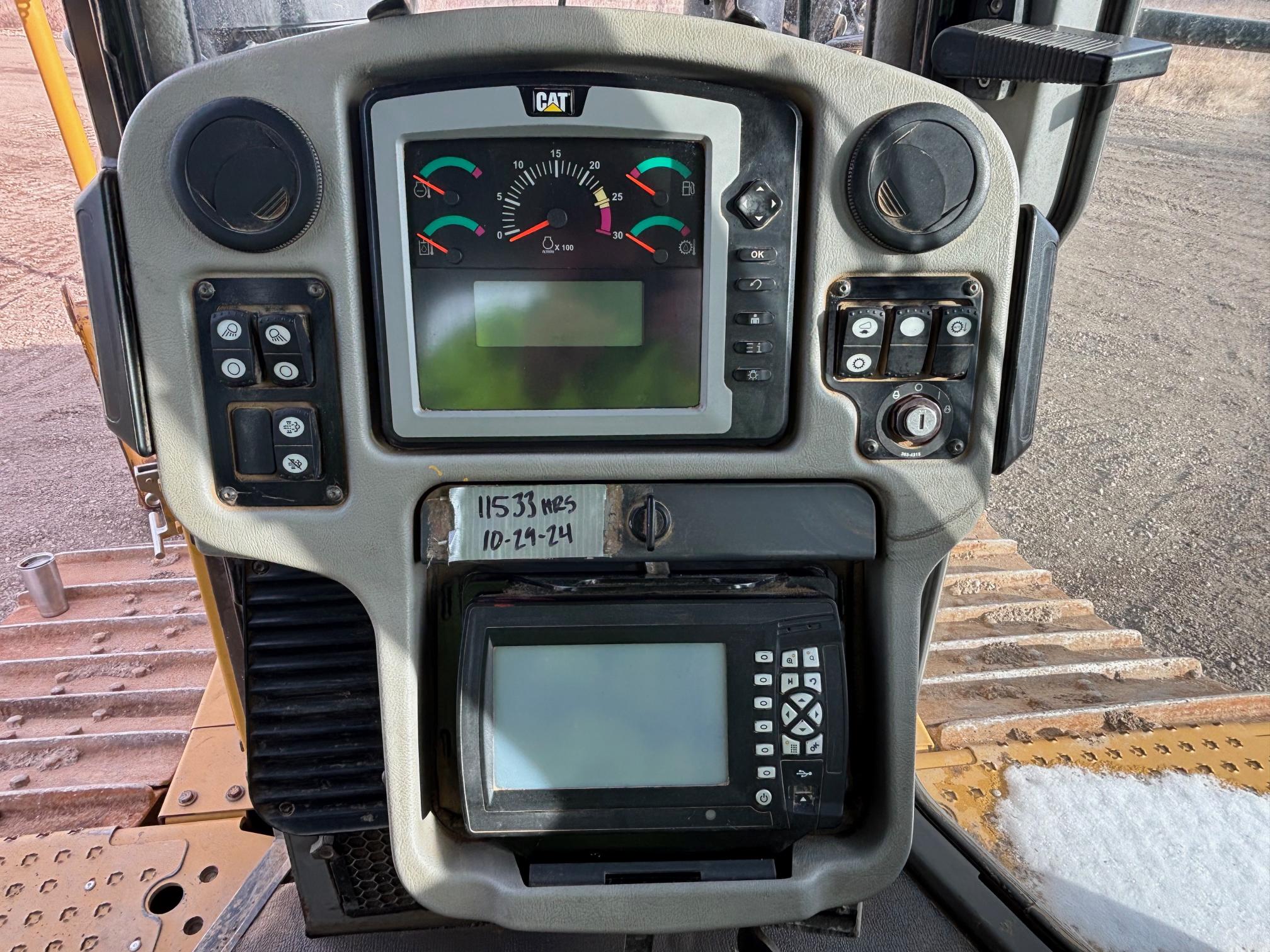 2014 CATERPILLAR D6T - view 11 of 27